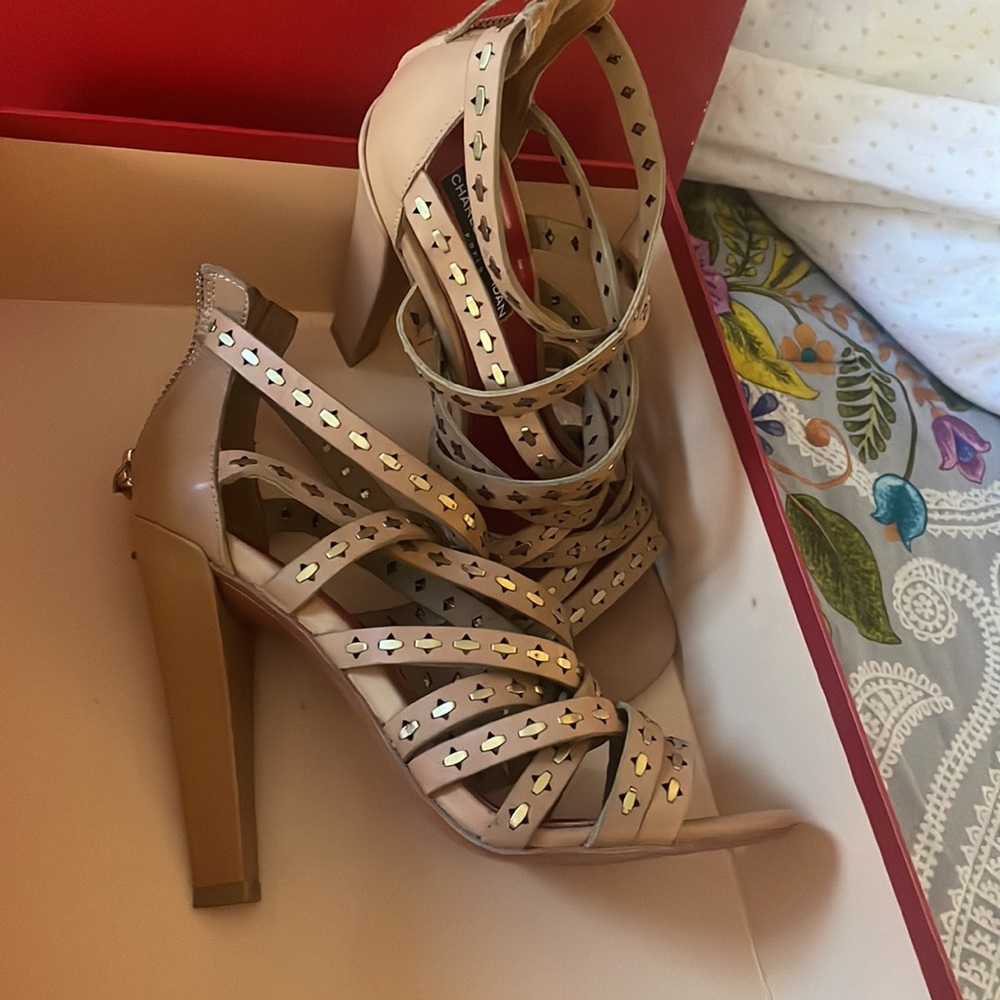 Charles Jourdan Paris heels Beautiful sz 7.5